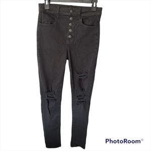 American Eagle black rip jeans size 6